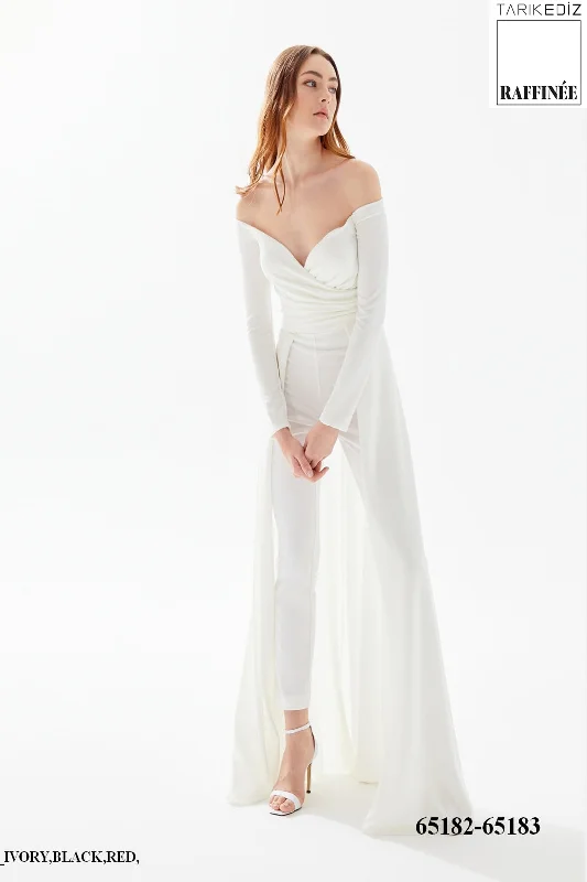 Strapless formal dresses with tulle skirts for a classic prom lookTarik Ediz 65182