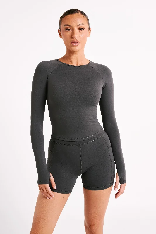 Printed Graphic Women Long Sleeve Top with a Bold StatementVenus Long Sleeve Top - Charcoal Printed Graphic Women Long Sleeve Top with a Bold StatementVenus Long Sleeve Top - Charcoal