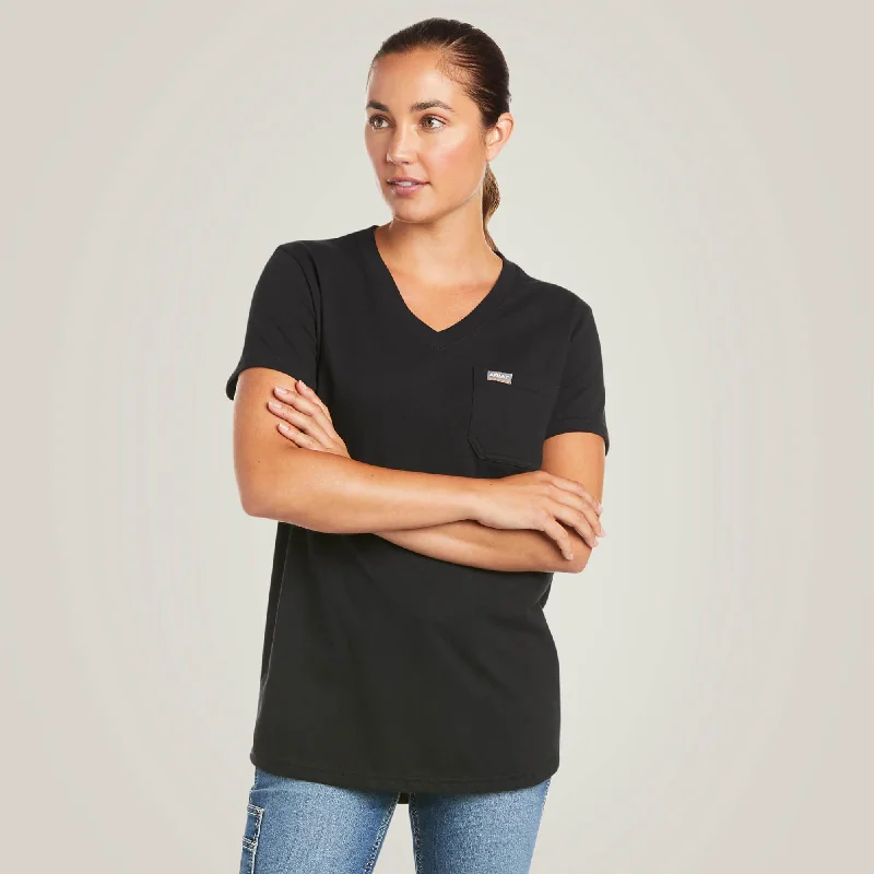 Mock Neck Women Long Sleeve Top for a Modern AestheticWomen's Rebar Cotton Strong V-Neck Top - Black