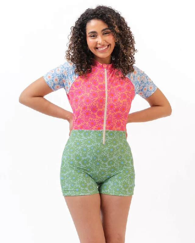 Women's Metallic One - Pieces in Silver for a Shiny and Eye - Catching Night OutfitDaisy Patch Retro Rash Guard One-Piece